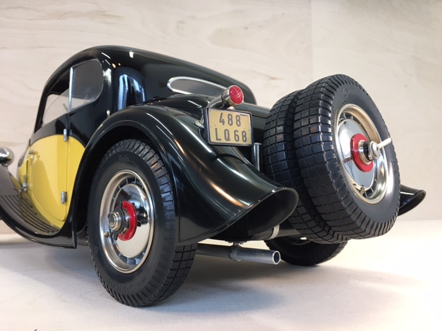 Pocher Bugatti T50 1/8
